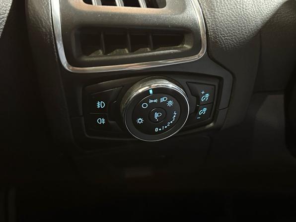 Ford Focus III с пробегом 2012 года, цена 795 000 рублей, 155779 км, хэтчбек, Автокод Объявления