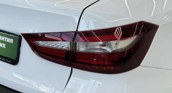 Lada (ВАЗ) Vesta I Рестайлинг (NG) с пробегом 2023 года, цена 1 349 000 рублей, 30400 км, седан, Автокод Объявления