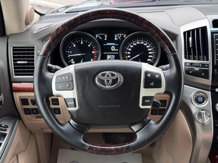 Toyota Land Cruiser 200 Series Рестайлинг 1 Пермь  - изображение 20