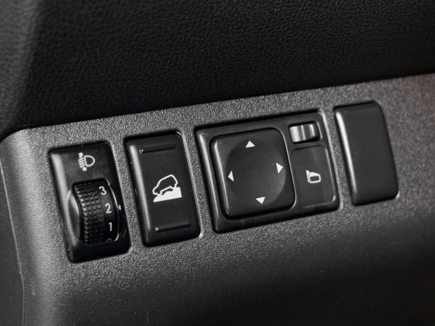 Nissan Pathfinder III Рестайлинг Екатеринбург  - изображение 21