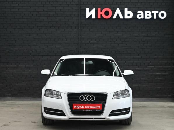 Audi A3 II (8P) Рестайлинг 2 с пробегом 2012 года, цена 985 000 рублей, 168860 км, хэтчбек, Автокод Объявления