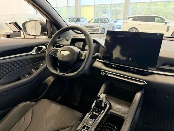 Новый Geely Coolray I Рестайлинг 2 2026 года, цена 2 774 990 рублей, внедорожник, Автокод Объявления