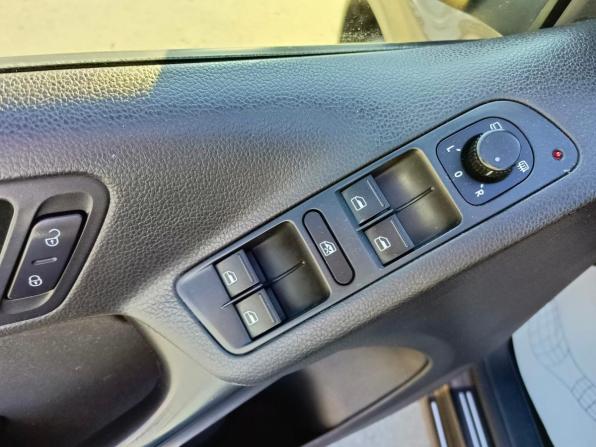 Volkswagen Tiguan I Рестайлинг с пробегом 2014 года, цена 1 249 995 рублей, 131767 км, внедорожник, Автокод Объявления