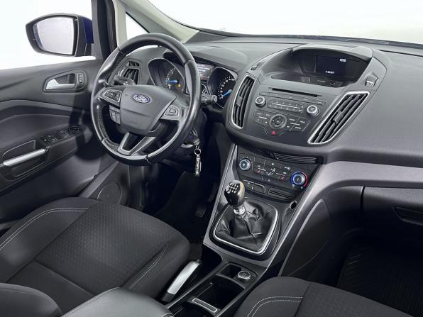 Ford C-MAX II Рестайлинг с пробегом 2017 года, цена 1 089 000 рублей, 207983 км, компактвэн, Автокод Объявления