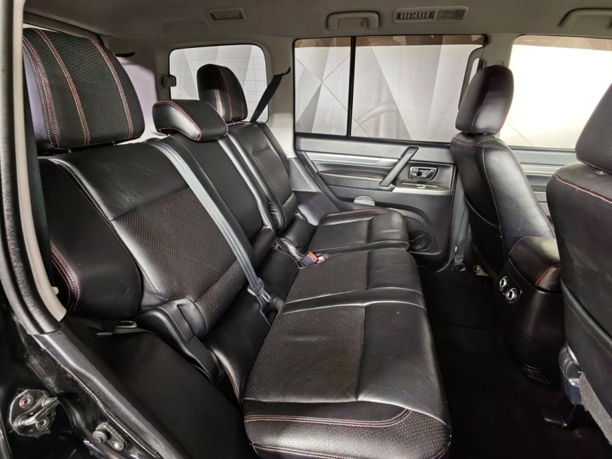 Mitsubishi Pajero IV Рестайлинг 1 Москва  - изображение 15