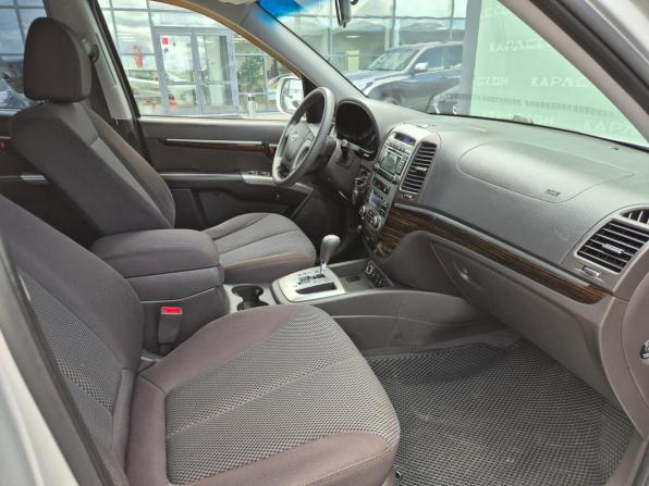 Hyundai Santa Fe II Рестайлинг с пробегом 2011 года, цена 1 150 000 рублей, 246508 км, внедорожник, Автокод Объявления
