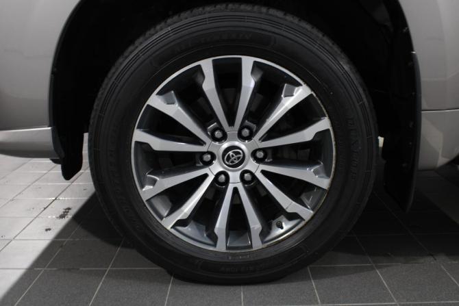 Toyota Land Cruiser Prado 150 Series Рестайлинг 3 с пробегом 2021 года, цена 7 500 000 рублей, 95000 км, внедорожник, Автокод Объявления