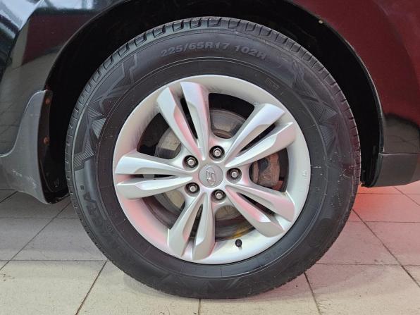 Hyundai ix35 I с пробегом 2012 года, цена 990 000 рублей, 238570 км, внедорожник, Автокод Объявления