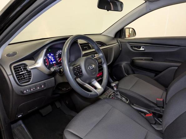 Kia Rio IV Рестайлинг с пробегом 2021 года, цена 1 895 000 рублей, 29037 км, хэтчбек, Автокод Объявления