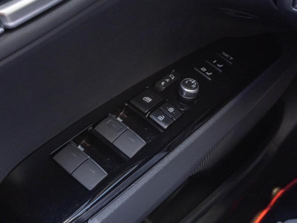 Toyota Camry IX (XV80) China Market с пробегом 2025 года, цена 4 350 000 рублей, 82 км, седан, Автокод Объявления