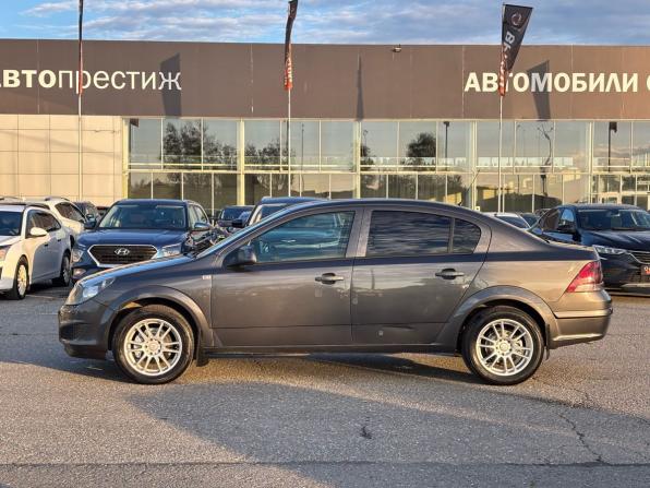 Opel Astra H Рестайлинг с пробегом 2012 года, цена 505 000 рублей, 226647 км, седан, Автокод Объявления