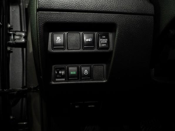 Nissan X-Trail III Рестайлинг с пробегом 2018 года, цена 1 985 000 рублей, 219123 км, внедорожник, Автокод Объявления