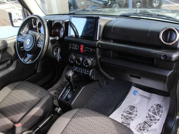 Suzuki Jimny IV с пробегом 2021 года, цена 2 715 800 рублей, 38671 км, внедорожник, Автокод Объявления
