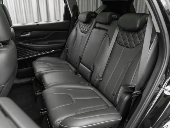 Hyundai Santa Fe IV Рестайлинг с пробегом 2021 года, цена 4 090 000 рублей, 78048 км, внедорожник, Автокод Объявления