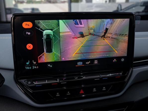 Volkswagen ID.4 с пробегом 2023 года, цена 4 525 000 рублей, 53848 км, внедорожник, Автокод Объявления