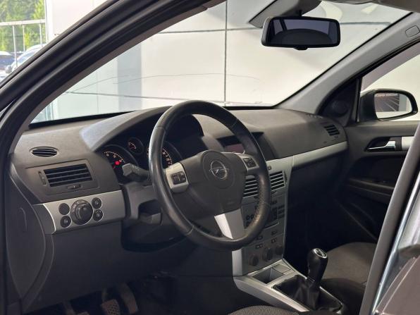 Opel Astra H Рестайлинг с пробегом 2009 года, цена 587 000 рублей, 242601 км, универсал, Автокод Объявления