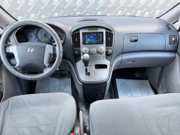 Hyundai Grand Starex I с пробегом 2011 года, цена 1 900 000 рублей, 219000 км, минивэн, Автокод Объявления