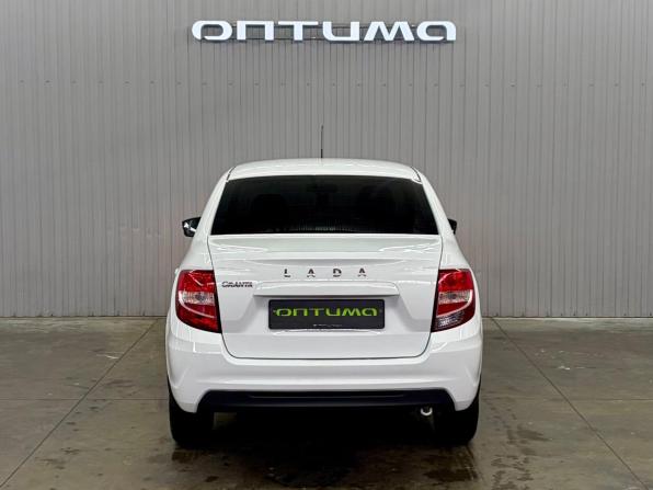 Lada (ВАЗ) Granta I Рестайлинг с пробегом 2025 года, цена 1 037 000 рублей, 11424 км, седан, Автокод Объявления