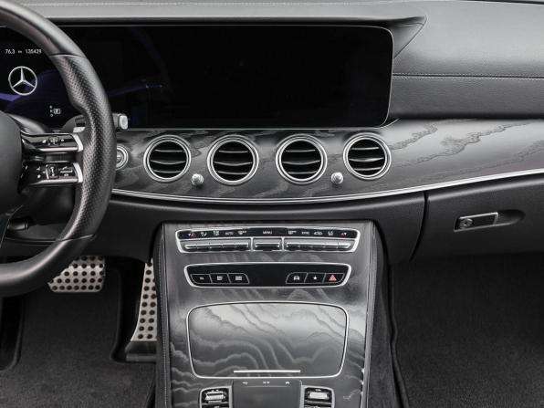 Mercedes-Benz E-Класс V (W213 S213 C238) Рестайлинг с пробегом 2021 года, цена 3 398 000 рублей, 135429 км, седан, Автокод Объявления