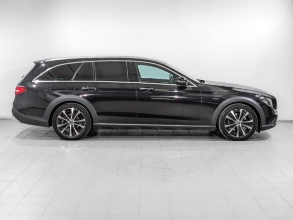 Mercedes-Benz E-Класс V (W213 S213 C238) с пробегом 2018 года, цена 3 900 000 рублей, 85628 км, универсал, Автокод Объявления