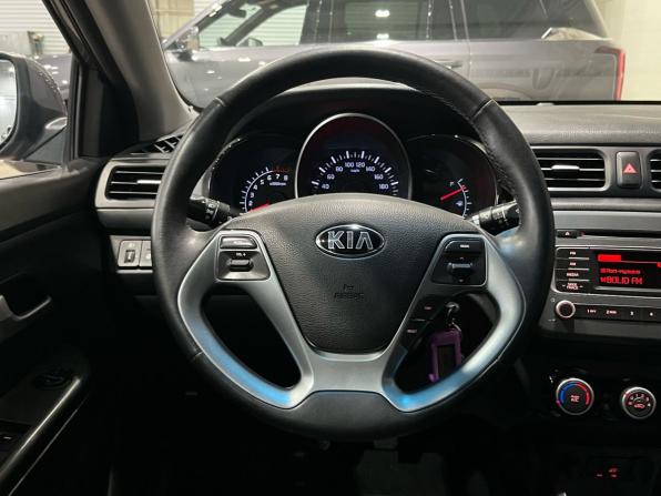 Kia Rio III Рестайлинг с пробегом 2015 года, цена 1 050 000 рублей, 89714 км, седан, Автокод Объявления