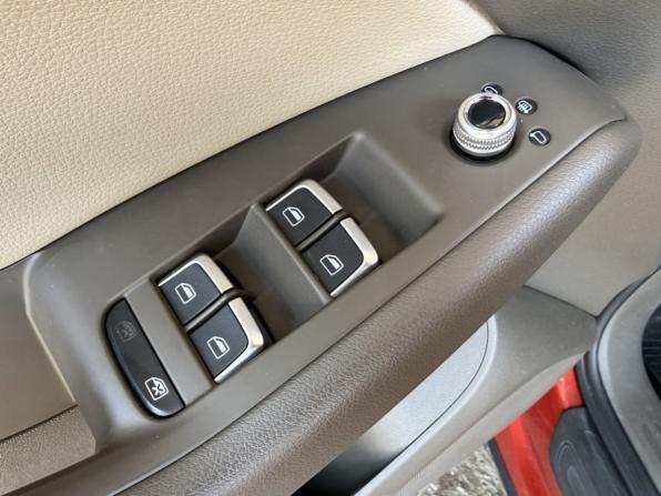 Audi Q5 I (8R) Рестайлинг с пробегом 2012 года, цена 1 720 000 рублей, 127000 км, внедорожник, Автокод Объявления