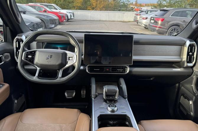 JETOUR T2 с пробегом 2024 года, цена 2 865 000 рублей, 67000 км, внедорожник, Автокод Объявления