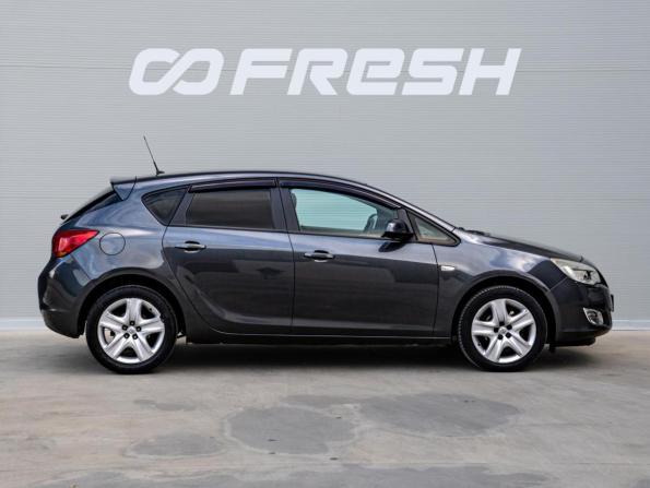 Opel Astra J с пробегом 2011 года, цена 799 000 рублей, 109107 км, хэтчбек, Автокод Объявления