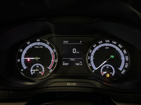 Skoda Karoq I с пробегом 2020 года, цена 2 547 000 рублей, 81900 км, внедорожник, Автокод Объявления