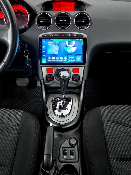 Peugeot 408 I Москва  - изображение 12