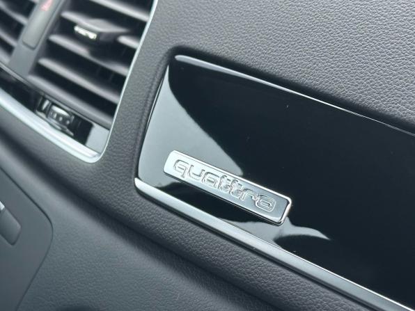 Audi Q3 I (8U) Рестайлинг с пробегом 2017 года, цена 2 570 000 рублей, 146115 км, внедорожник, Автокод Объявления
