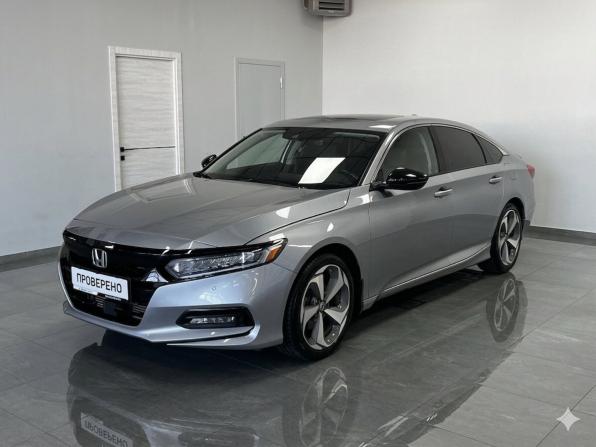 Honda Accord X с пробегом 2020 года, цена 2 350 000 рублей, 57000 км, седан, Автокод Объявления