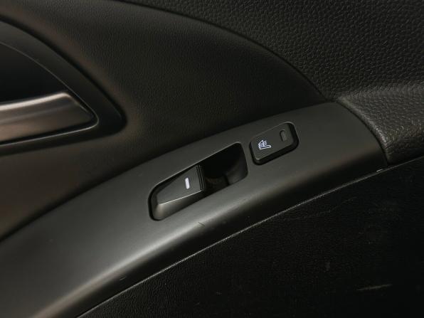 Hyundai ix35 I Рестайлинг с пробегом 2014 года, цена 1 200 000 рублей, 184353 км, внедорожник, Автокод Объявления