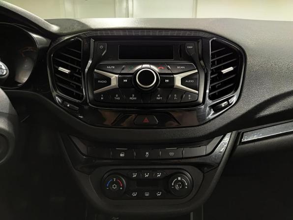 Lada (ВАЗ) Vesta I с пробегом 2021 года, цена 1 274 000 рублей, 102126 км, седан, Автокод Объявления