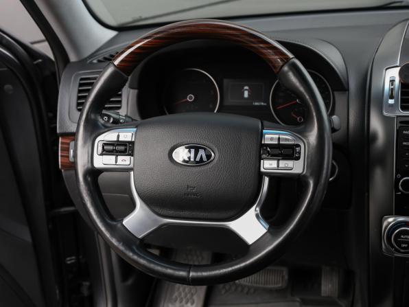 Kia Mohave I Рестайлинг с пробегом 2017 года, цена 2 890 000 рублей, 138277 км, внедорожник, Автокод Объявления