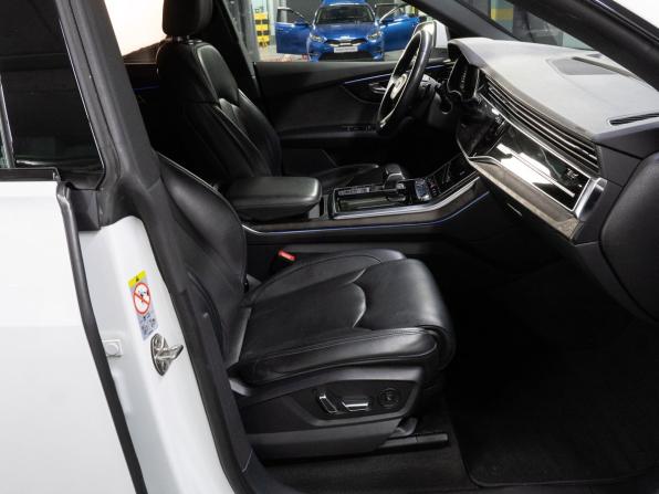 Audi Q8 I (4M) с пробегом 2019 года, цена 6 300 000 рублей, 97860 км, внедорожник, Автокод Объявления