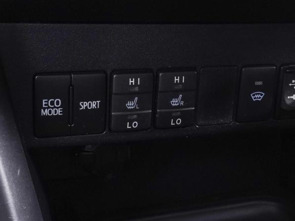 Toyota RAV4 IV (XA40) Рестайлинг с пробегом 2016 года, цена 2 299 000 рублей, 243515 км, внедорожник, Автокод Объявления