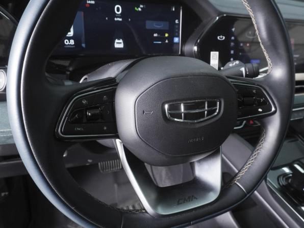 Geely Monjaro I с пробегом 2023 года, цена 3 070 000 рублей, 56059 км, внедорожник, Автокод Объявления