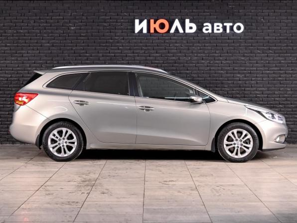 Kia Ceed II с пробегом 2014 года, цена 1 300 000 рублей, 155646 км, универсал, Автокод Объявления