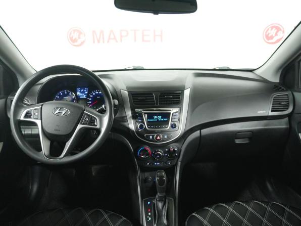 Hyundai Solaris I Рестайлинг с пробегом 2015 года, цена 1 050 000 рублей, 125058 км, седан, Автокод Объявления