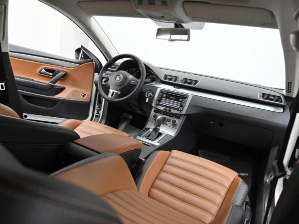 Volkswagen Passat CC I Рестайлинг с пробегом 2012 года, цена 1 249 000 рублей, 145000 км, седан, Автокод Объявления
