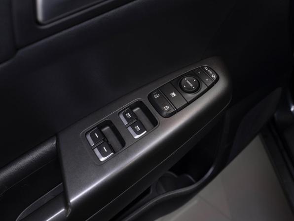 Kia Sportage IV с пробегом 2018 года, цена 2 240 000 рублей, 111644 км, внедорожник, Автокод Объявления