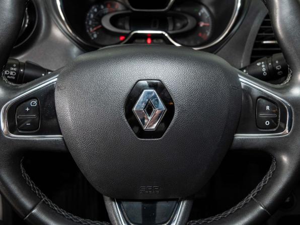 Renault Kaptur I с пробегом 2018 года, цена 1 278 000 рублей, 126581 км, внедорожник, Автокод Объявления