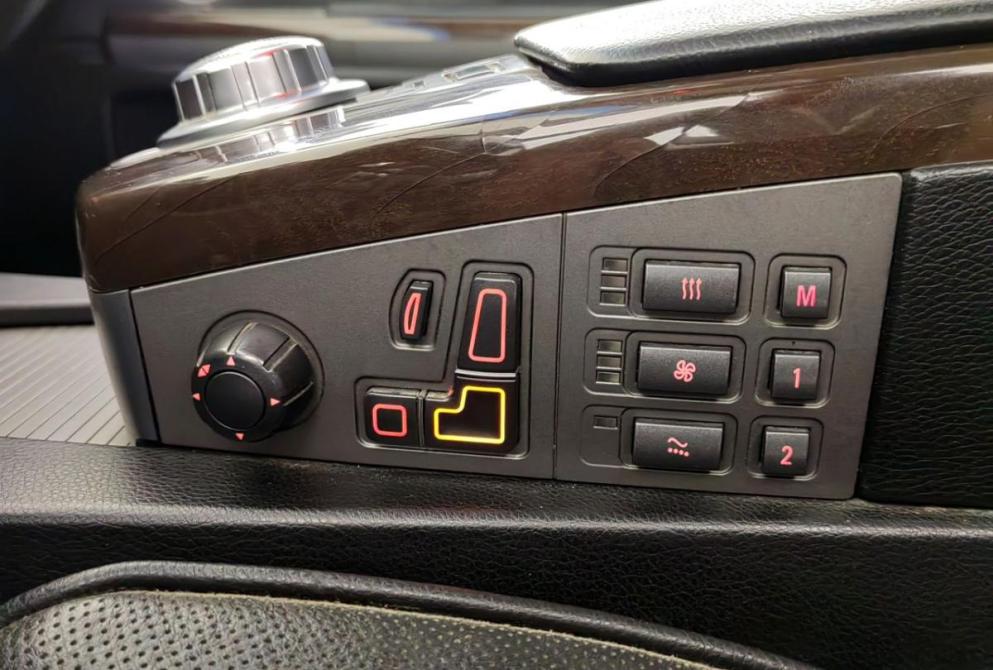 BMW 7 серии IV (E65/E66) Рестайлинг Волгоград  - изображение 16
