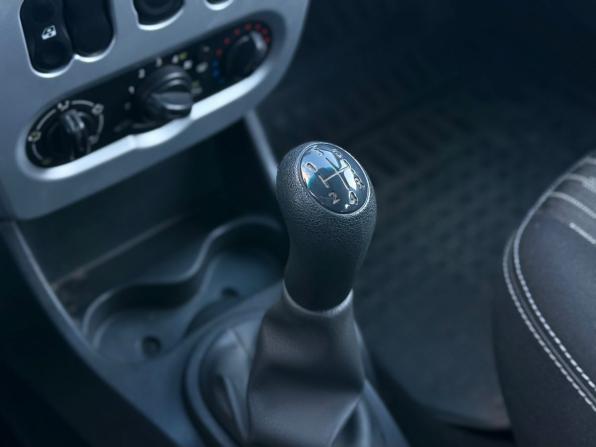 Renault Logan I Рестайлинг с пробегом 2013 года, цена 419 000 рублей, 112496 км, седан, Автокод Объявления