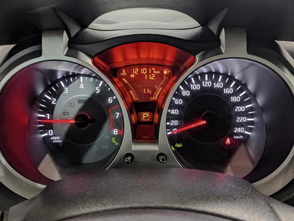 Nissan Juke I Рестайлинг с пробегом 2017 года, цена 1 300 000 рублей, 121006 км, внедорожник, Автокод Объявления