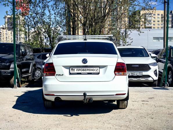 Volkswagen Polo V Рестайлинг с пробегом 2018 года, цена 969 000 рублей, 181000 км, седан, Автокод Объявления