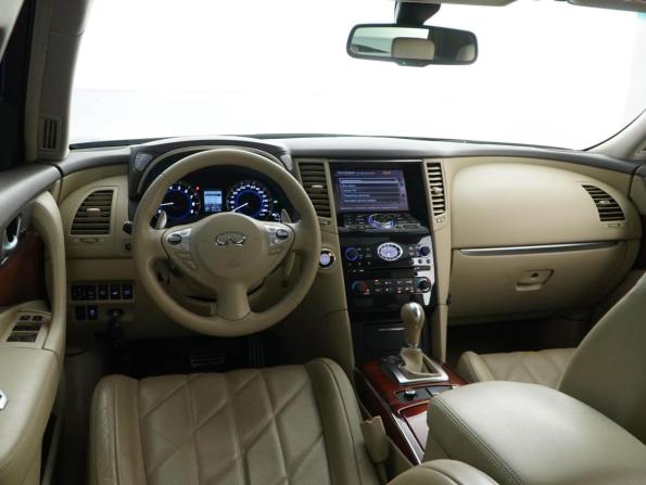 Infiniti QX70 с пробегом 2017 года, цена 2 750 000 рублей, 96619 км, внедорожник, Автокод Объявления