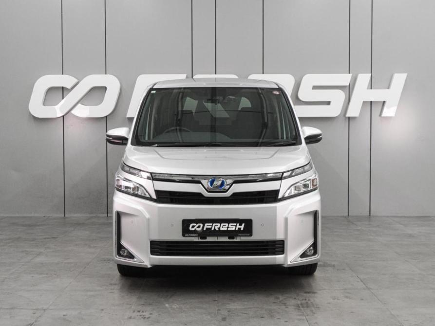 Toyota Voxy III (R80) Рестайлинг Воронеж  - изображение 3