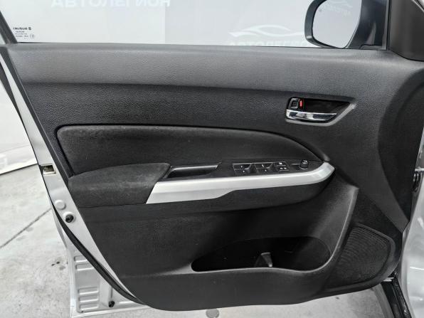 Suzuki Vitara II с пробегом 2016 года, цена 1 600 000 рублей, 98000 км, внедорожник, Автокод Объявления